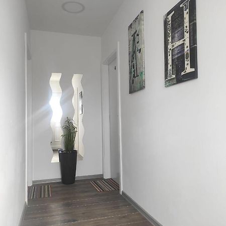 Prenociste Ljiljana 2 Hotel ลิฟโน ภายนอก รูปภาพ